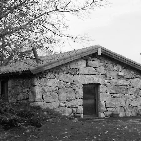 Cabana Romantica De Piedra Con Chimenea